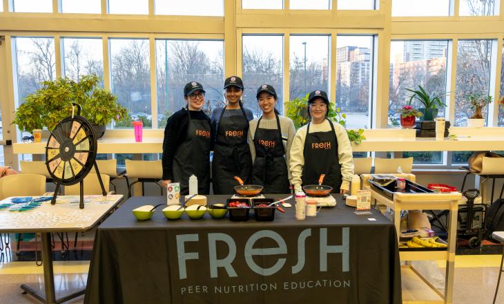 the FRESH peer nutrition education booth